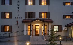 Hotel Pusyno Namai